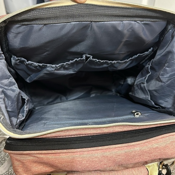 Bubblbay diaper bag backpack with changing station - gender neutral - Picture 9 of 16